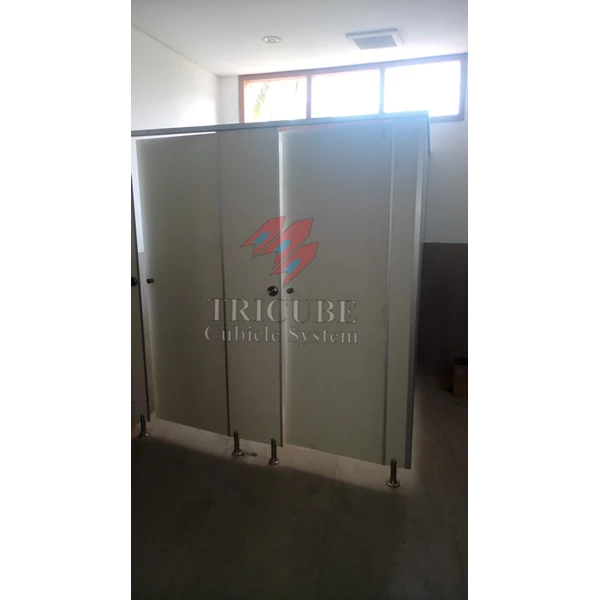 Partition Phenolic Board Tricube Toilet Cubicle